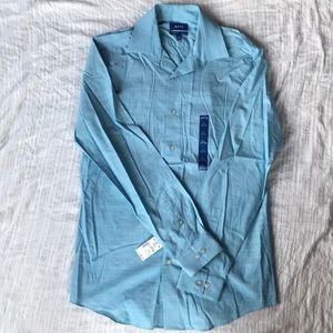 Apt. 9 NWT Light Blue Men’s Button Up Long sleeve